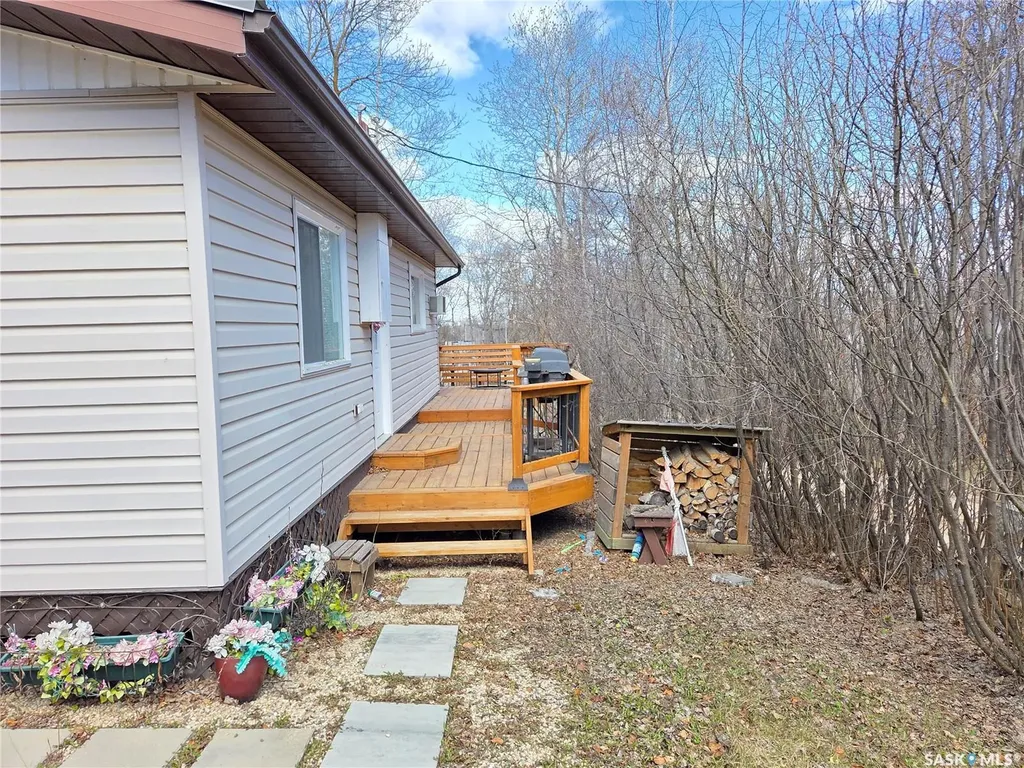 697 8th Street White Bear Ir 70 SK S0C 0R0