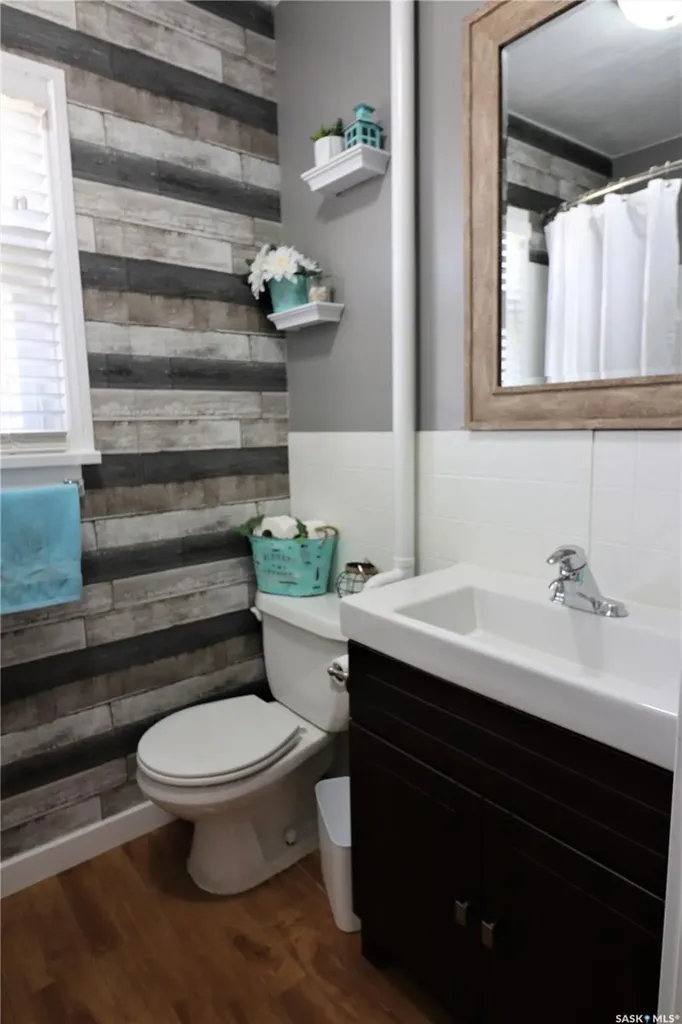 38 Railway Avenue Plenty SK S0L 2R0