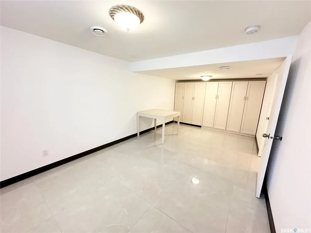 405 2nd Street Dundurn SK S0K 1K0