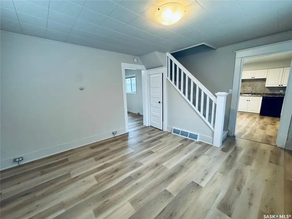 304 5th Avenue E Biggar SK S0K 0M0