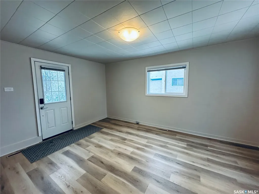 304 5th Avenue E Biggar SK S0K 0M0