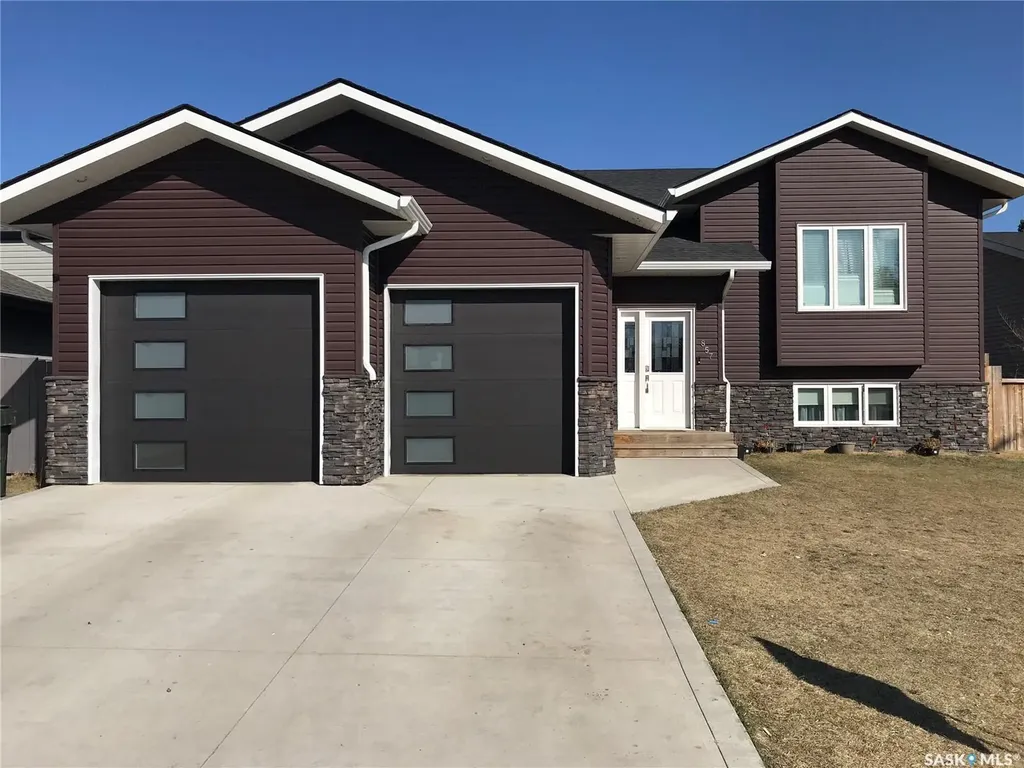 857 Madsen Place Prince Albert SK S6V 2L6