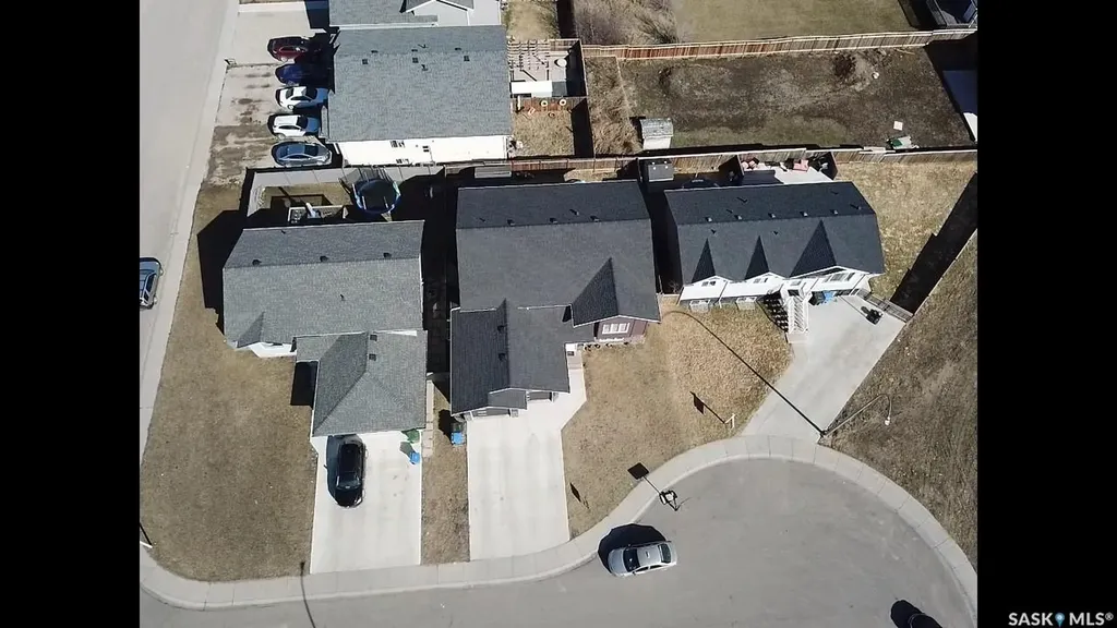 857 Madsen Place Prince Albert SK S6V 2L6