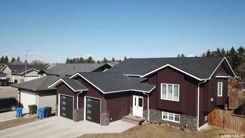 857 Madsen Place Prince Albert SK S6V 2L6