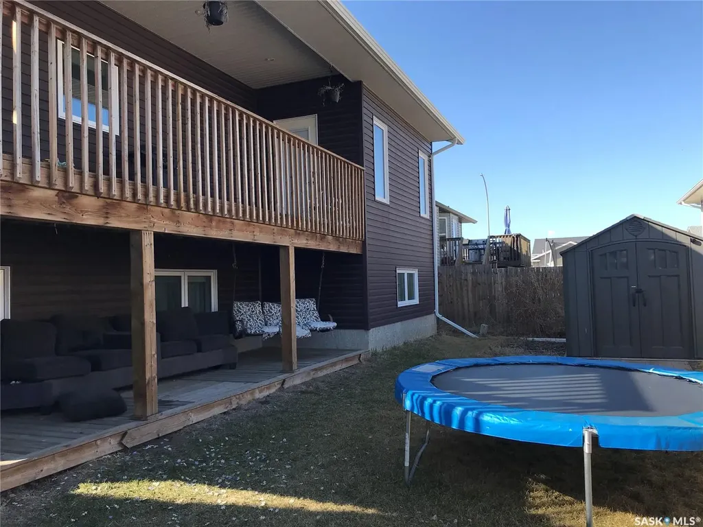 857 Madsen Place Prince Albert SK S6V 2L6