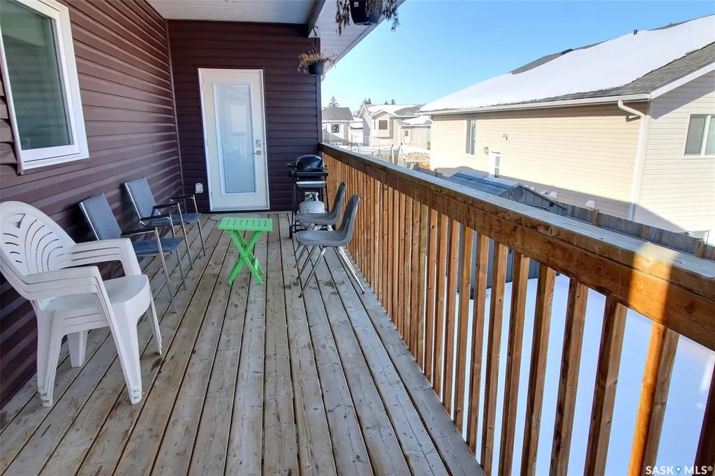 857 Madsen Place Prince Albert SK S6V 2L6
