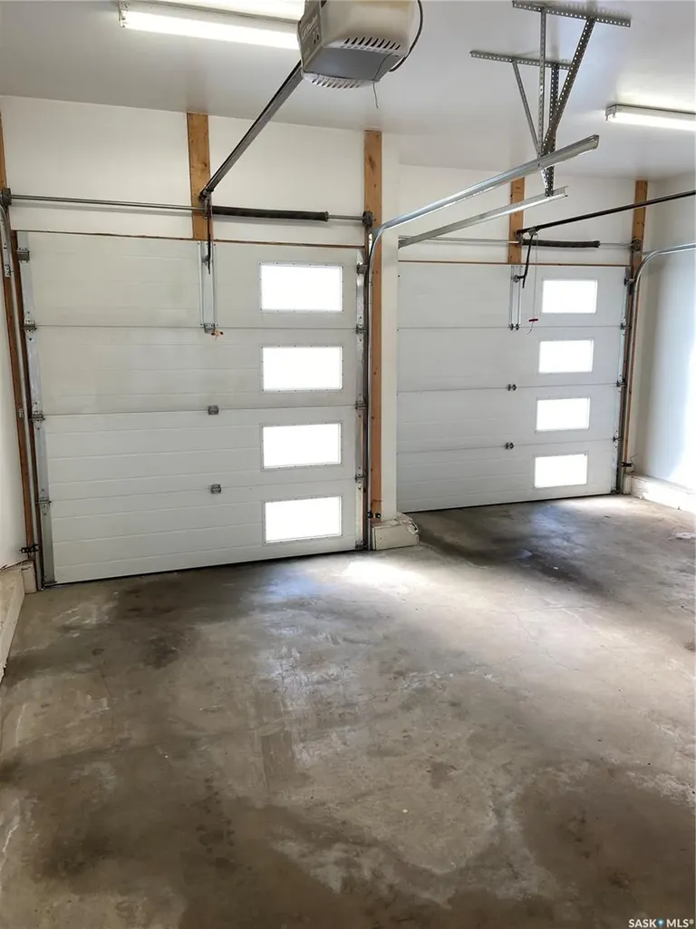 857 Madsen Place Prince Albert SK S6V 2L6