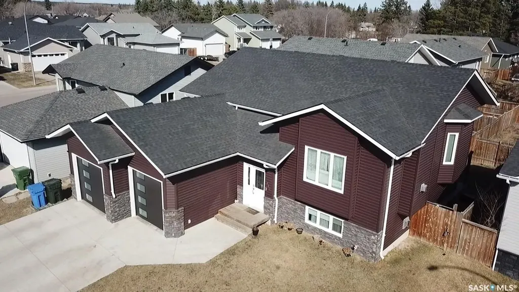 857 Madsen Place Prince Albert SK S6V 2L6