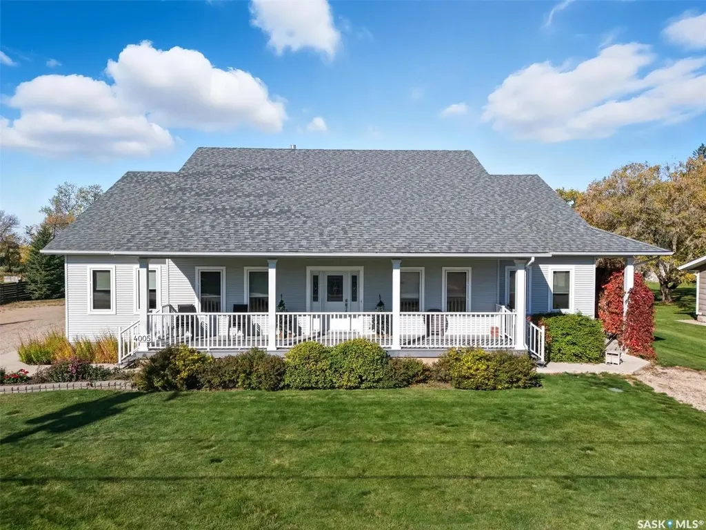 4005 3rd Avenue W Waldheim SK S0K 4R0