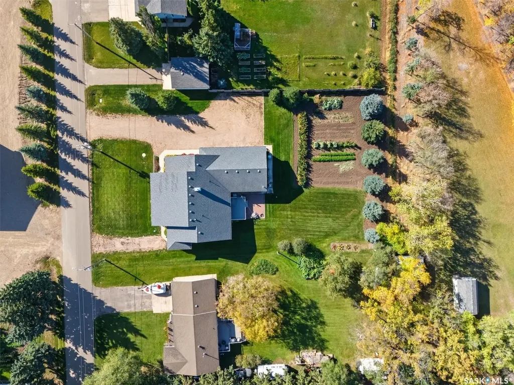 4005 3rd Avenue W Waldheim SK S0K 4R0