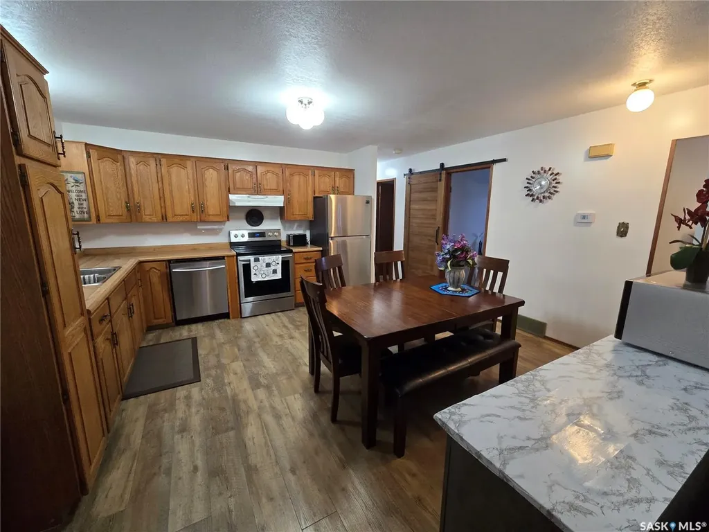 106 Alexander Bay Kipling SK S0G 2S0