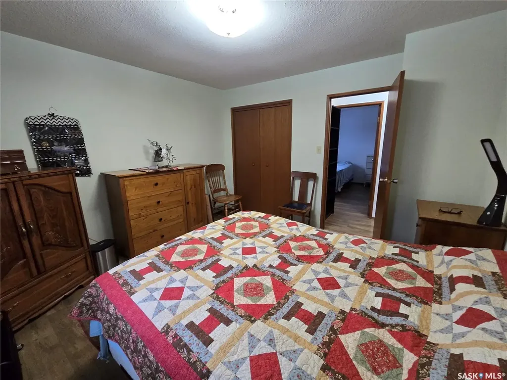 106 Alexander Bay Kipling SK S0G 2S0
