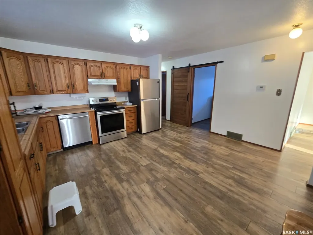 106 Alexander Bay Kipling SK S0G 2S0
