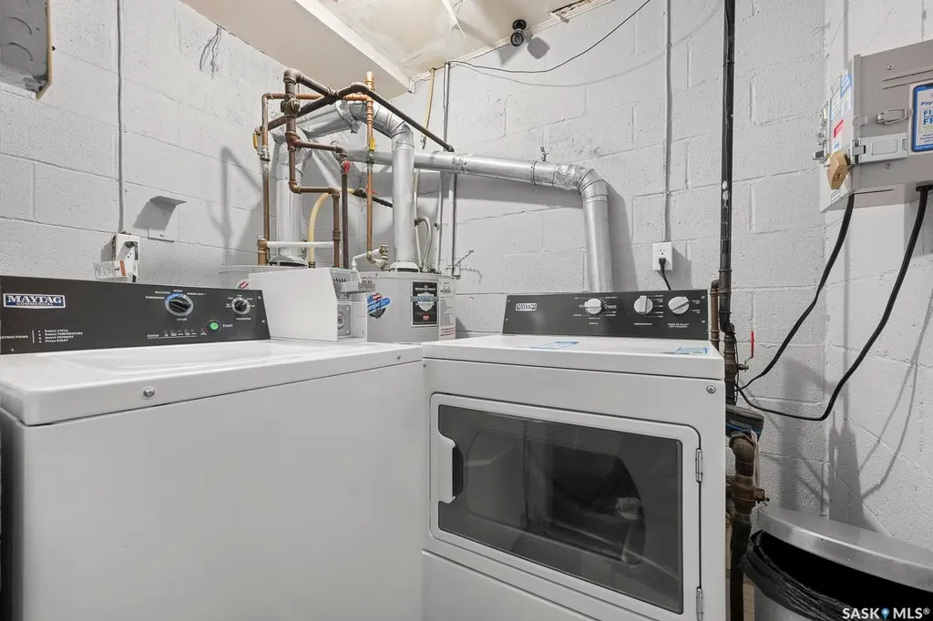 1560 Alexandra Street Regina SK S4T 4N9