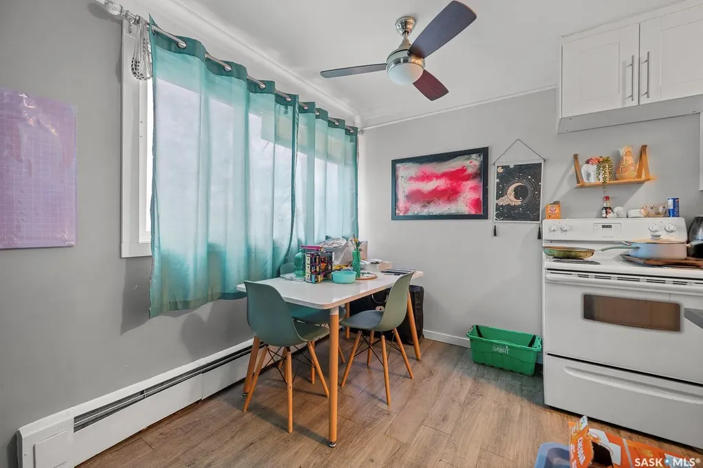 1560 Alexandra Street Regina SK S4T 4N9