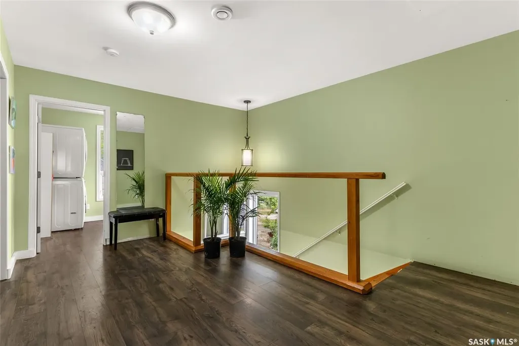 225 3rd Street E Regina Beach SK S0G 4C0