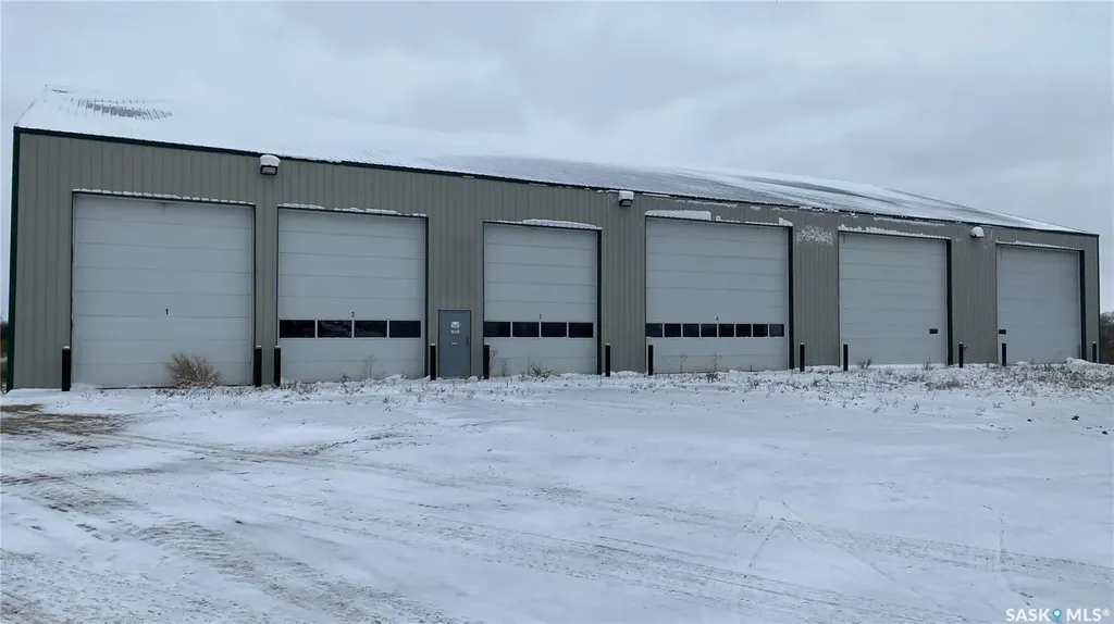 2 Van Horne Street Windthorst SK S0G 5G0