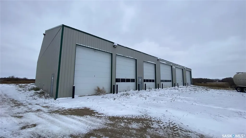 2 Van Horne Street Windthorst SK S0G 5G0