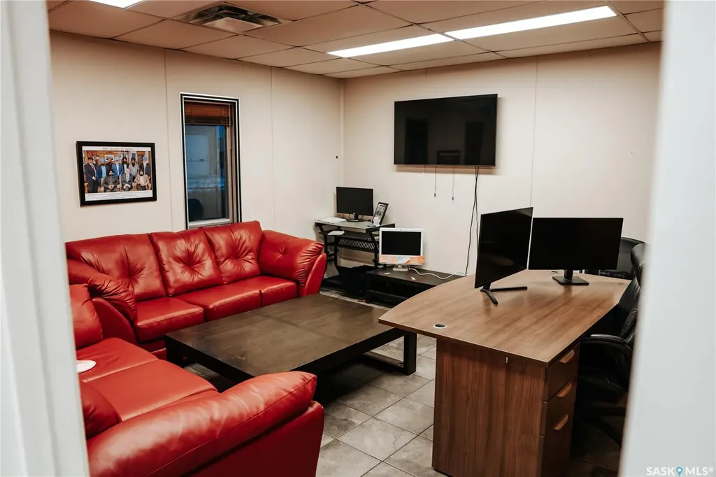 1155 Mackay Street Regina SK S4N 4X9
