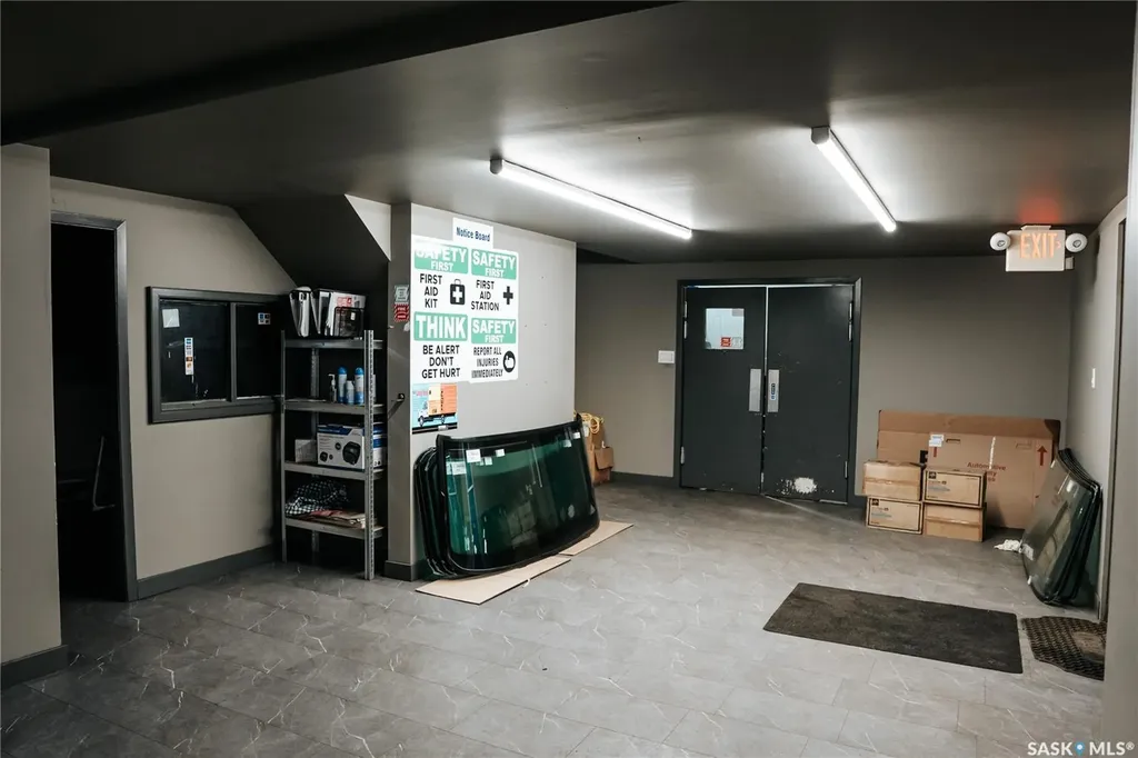 1155 Mackay Street Regina SK S4N 4X9
