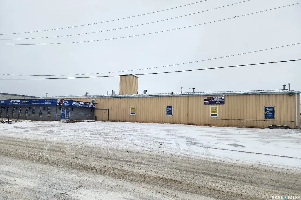 1155 Mackay Street Regina SK S4N 4X9