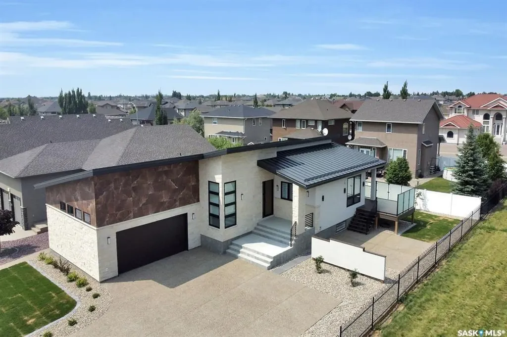 8267 Wascana Gardens Point Regina SK S4V 1G8