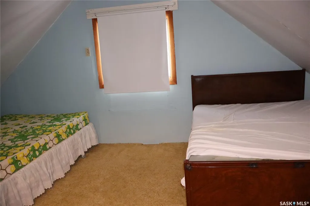 102 1st Avenue E Coronach SK S0H 0Z0