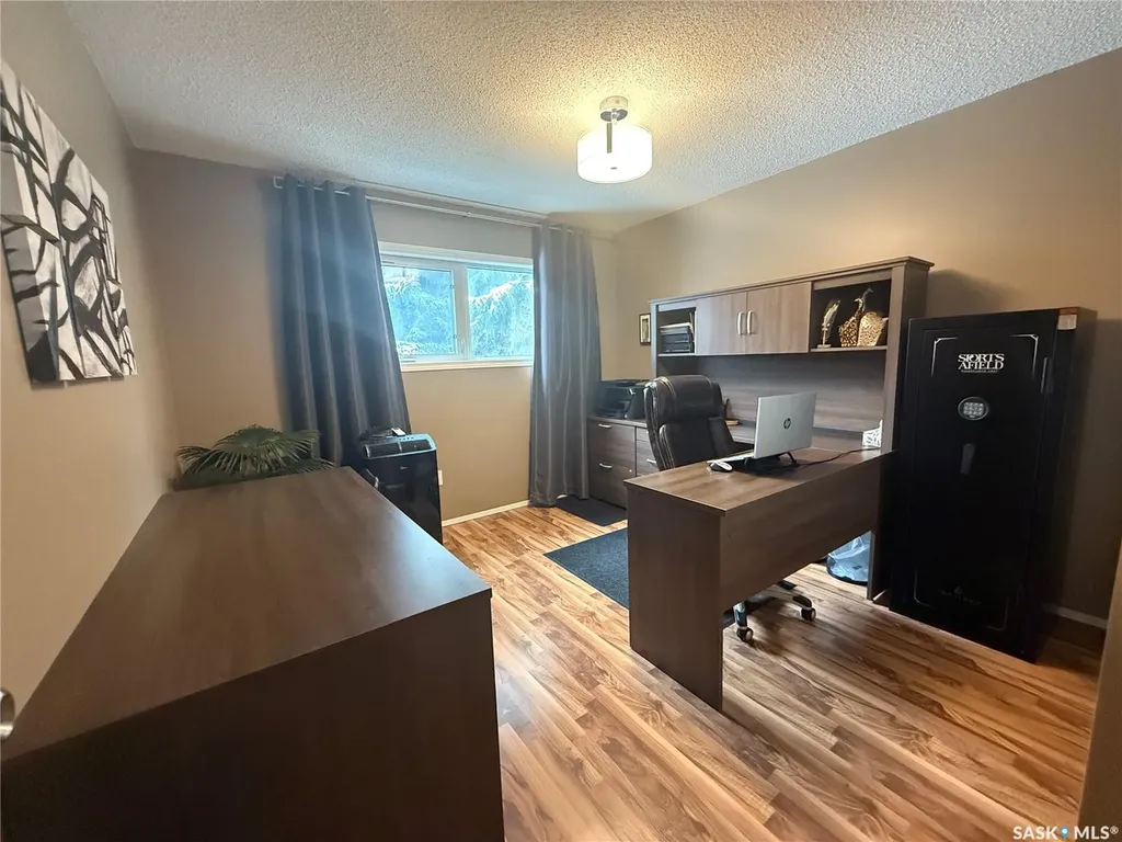 714 2nd Avenue N Annaheim SK S0K 0G0