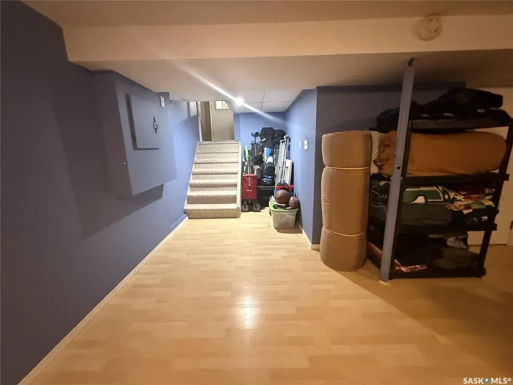 714 2nd Avenue N Annaheim SK S0K 0G0