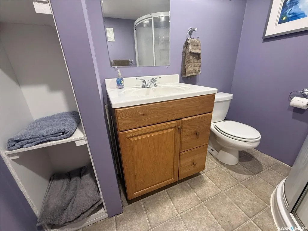 714 2nd Avenue N Annaheim SK S0K 0G0