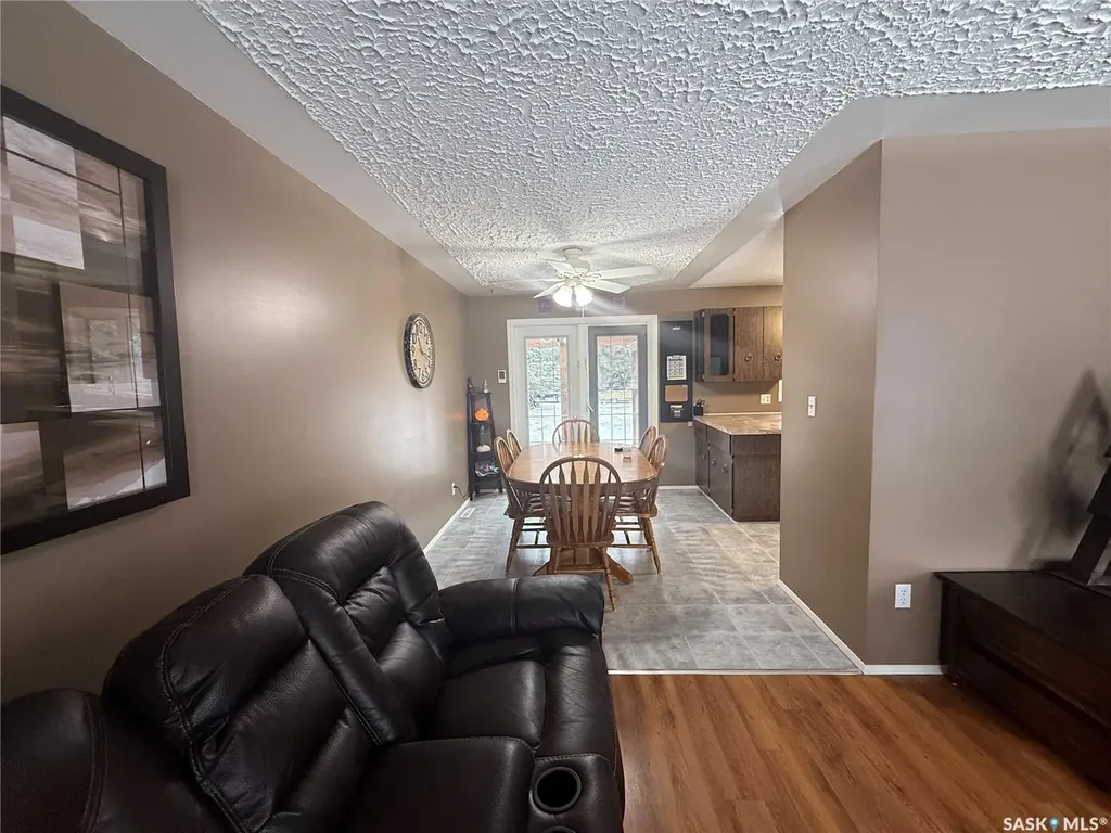 714 2nd Avenue N Annaheim SK S0K 0G0