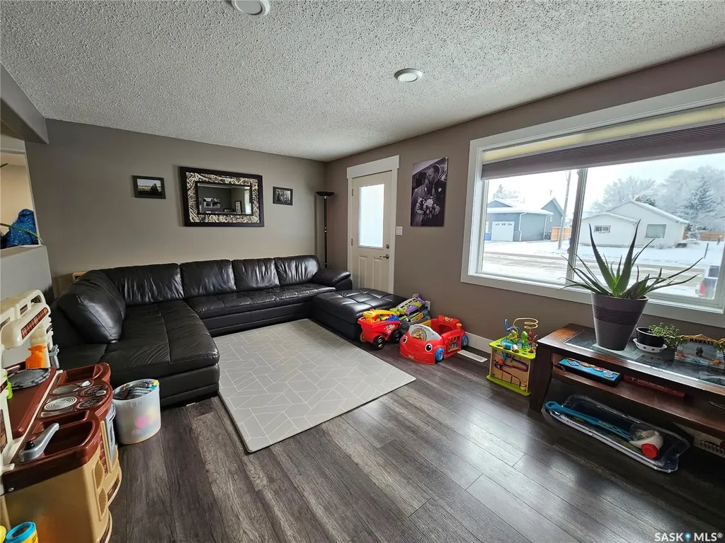 373 2nd Avenue W Unity SK S0K 4L0