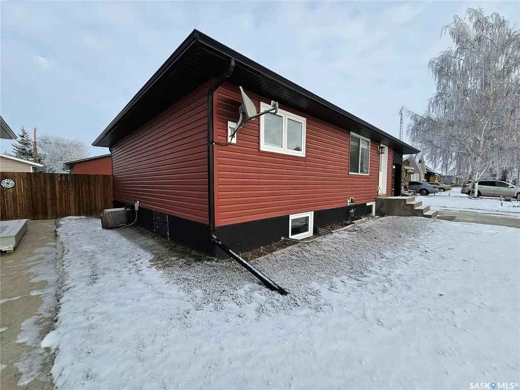373 2nd Avenue W Unity SK S0K 4L0