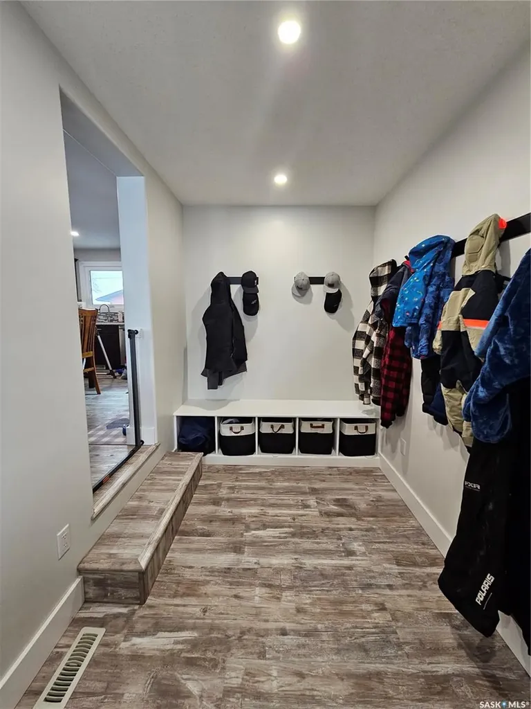 373 2nd Avenue W Unity SK S0K 4L0