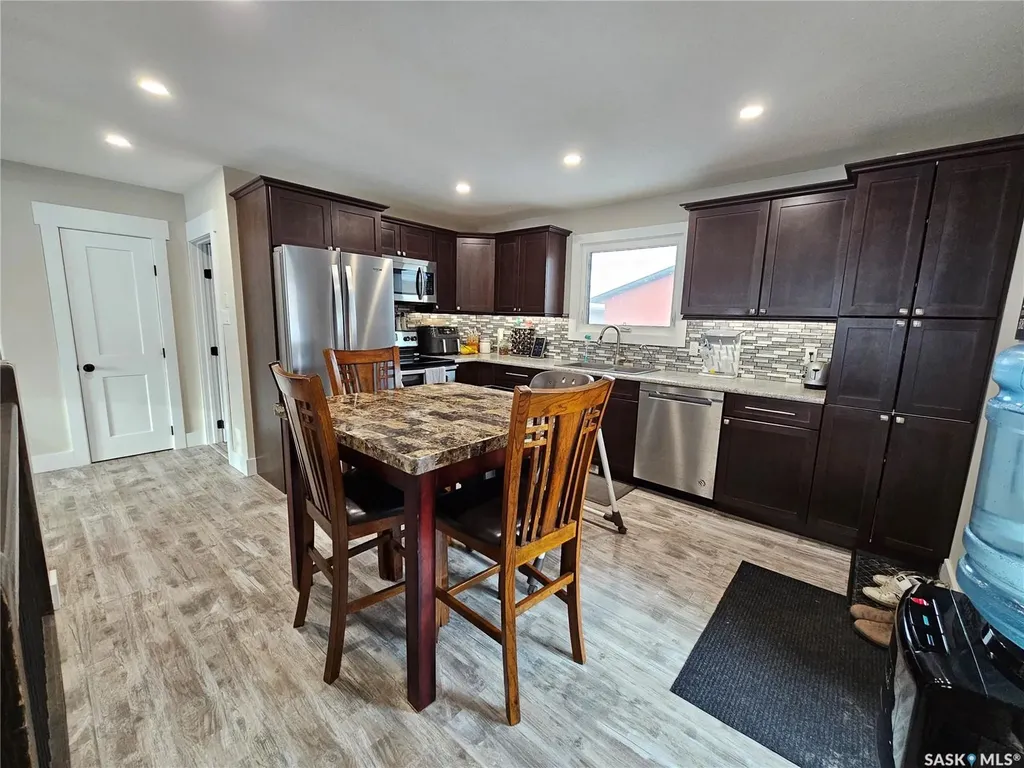 373 2nd Avenue W Unity SK S0K 4L0
