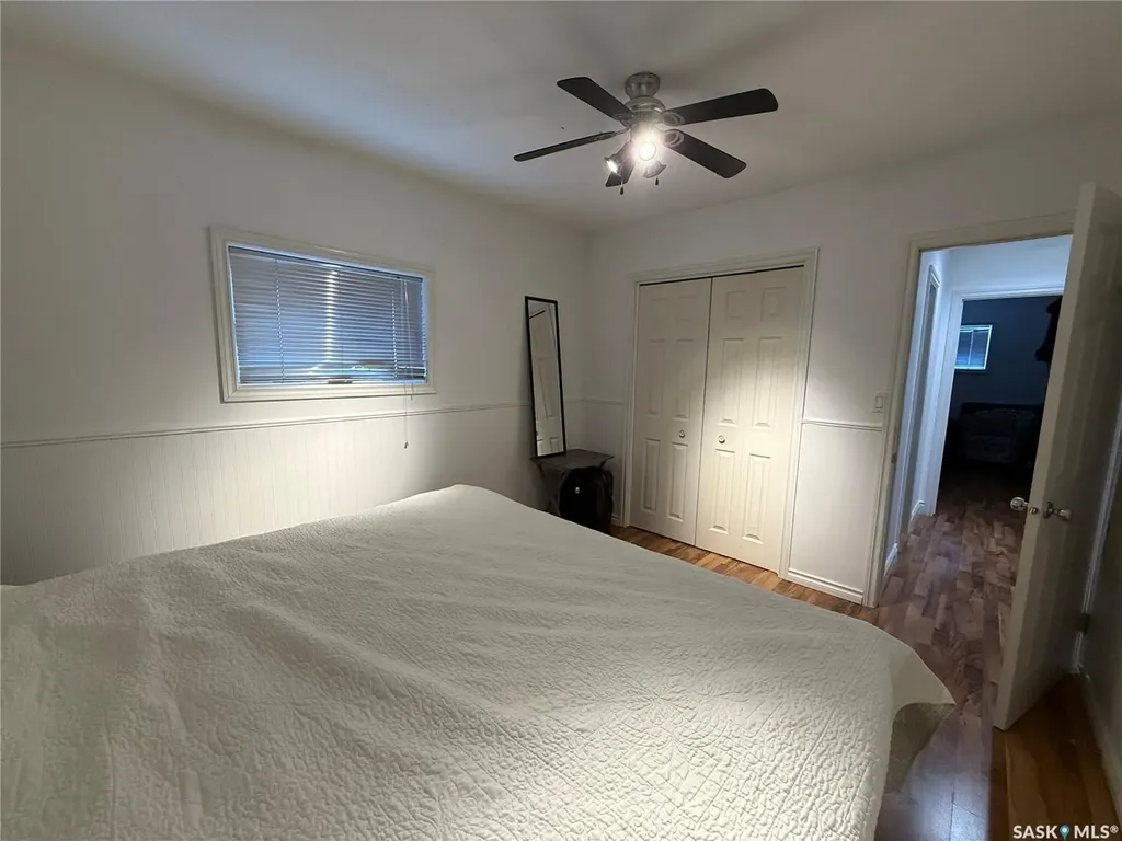 107 5th Avenue E Kindersley SK S0L 1S0