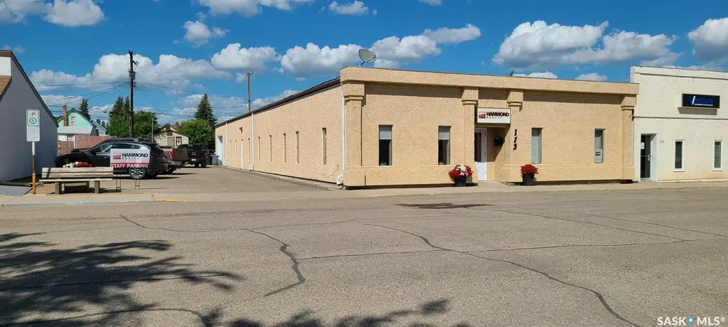 113 3rd Avenue W Biggar SK S0K 0M0