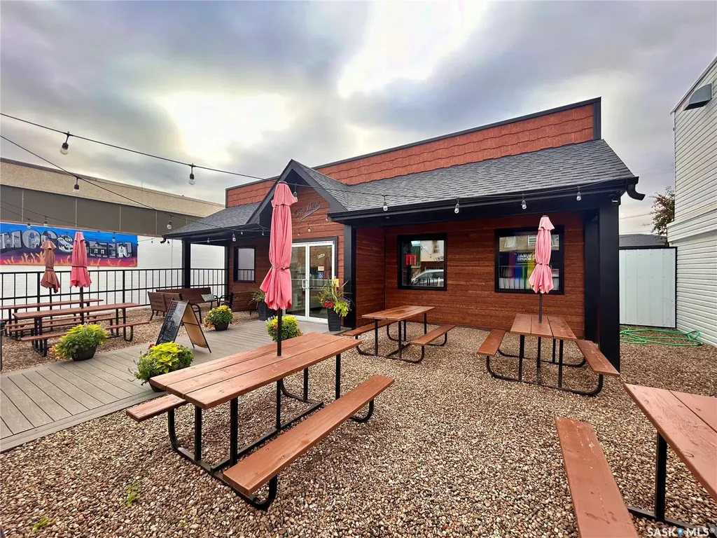 619 Main Street Moosomin SK S0G 3N0