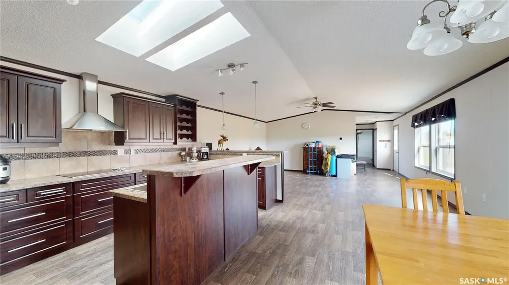 615 King Street Wapella SK S0G 4Z0