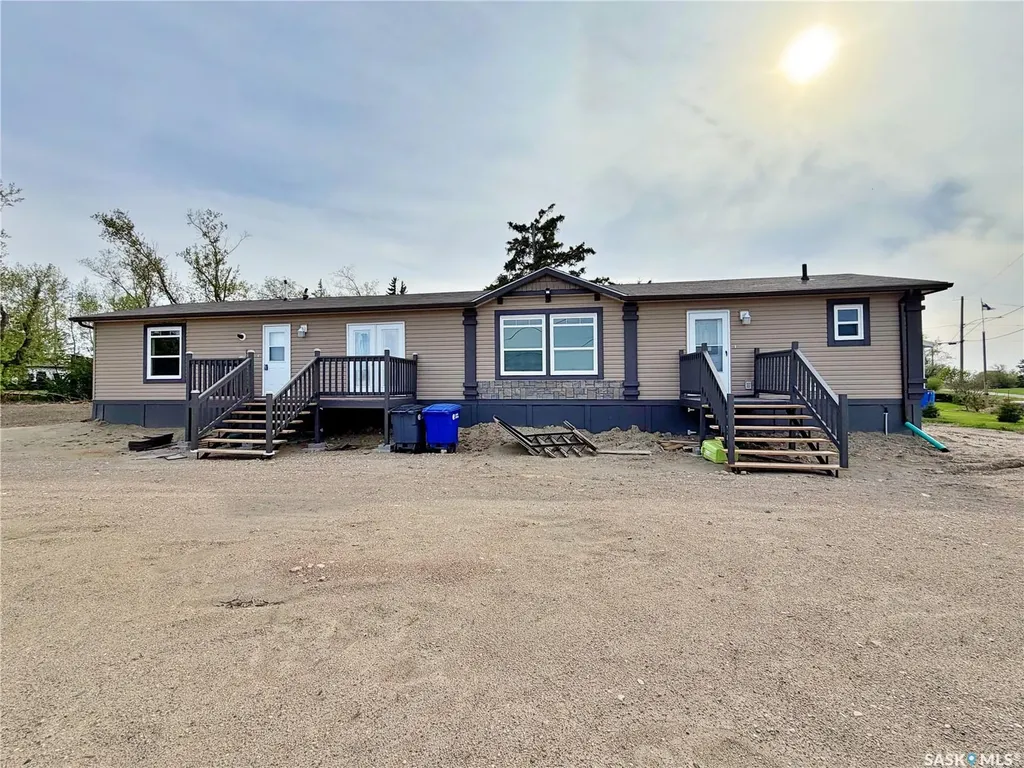 615 King Street Wapella SK S0G 4Z0