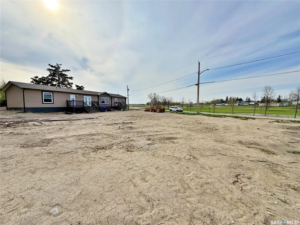 615 King Street Wapella SK S0G 4Z0