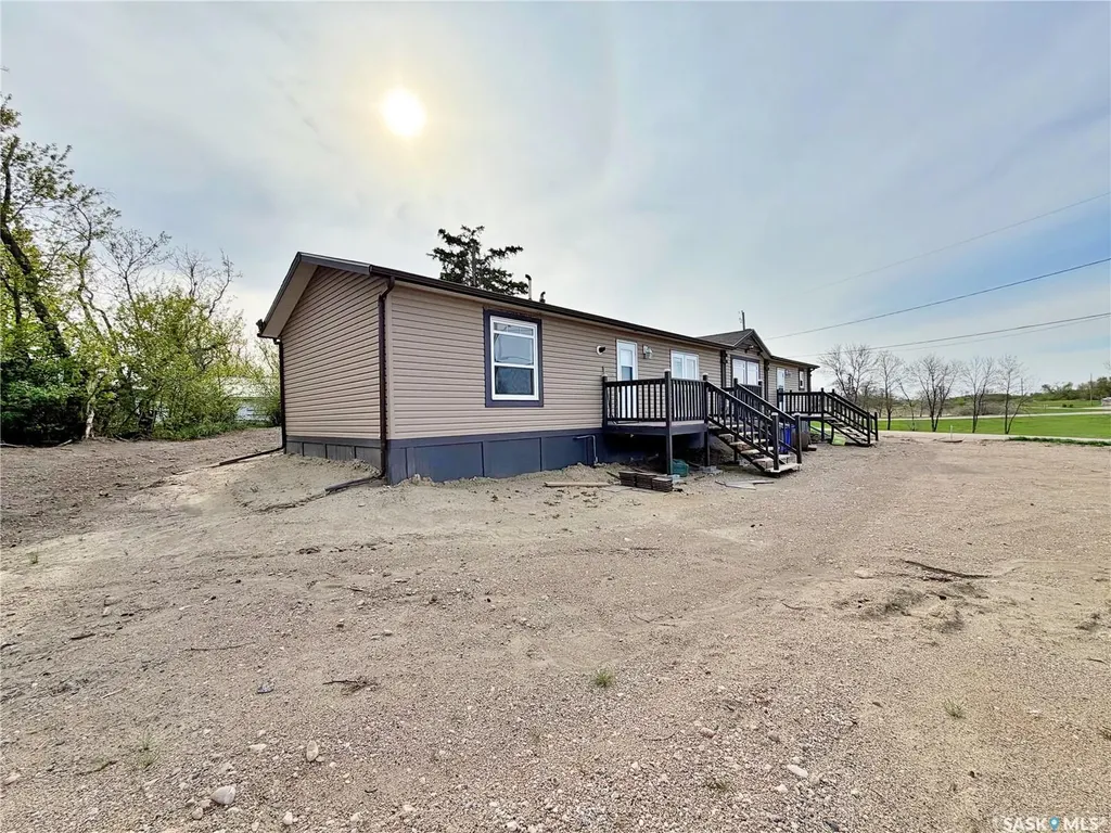 615 King Street Wapella SK S0G 4Z0