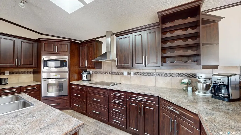615 King Street Wapella SK S0G 4Z0