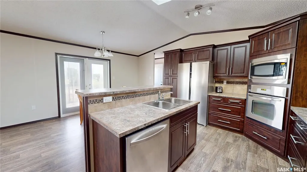 615 King Street Wapella SK S0G 4Z0