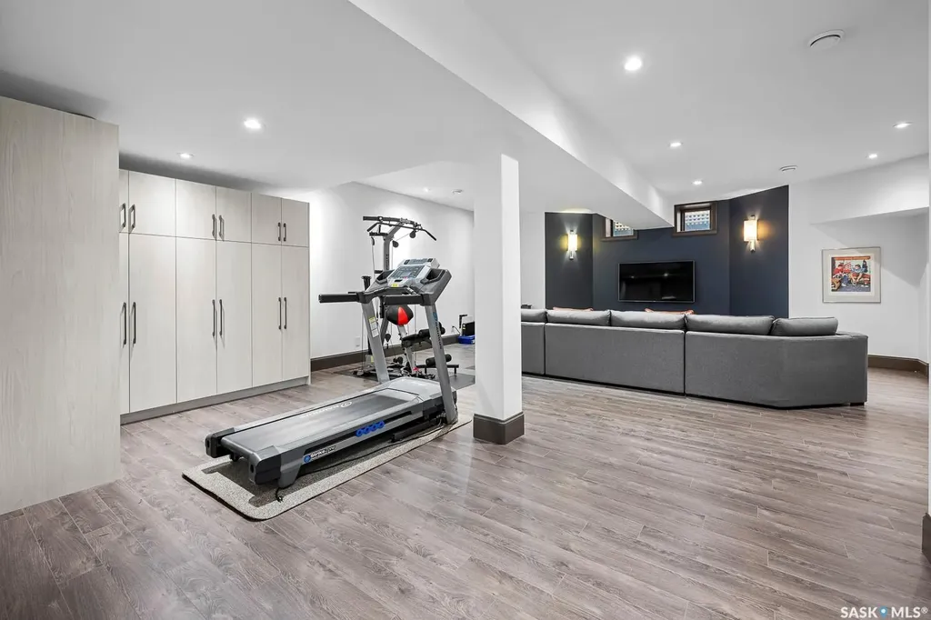 1651 Anson Road Regina SK S4P 1B8