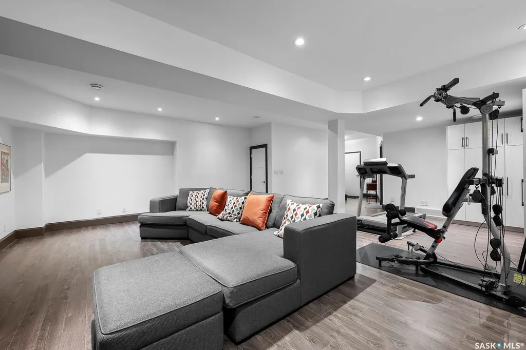 1651 Anson Road Regina SK S4P 1B8