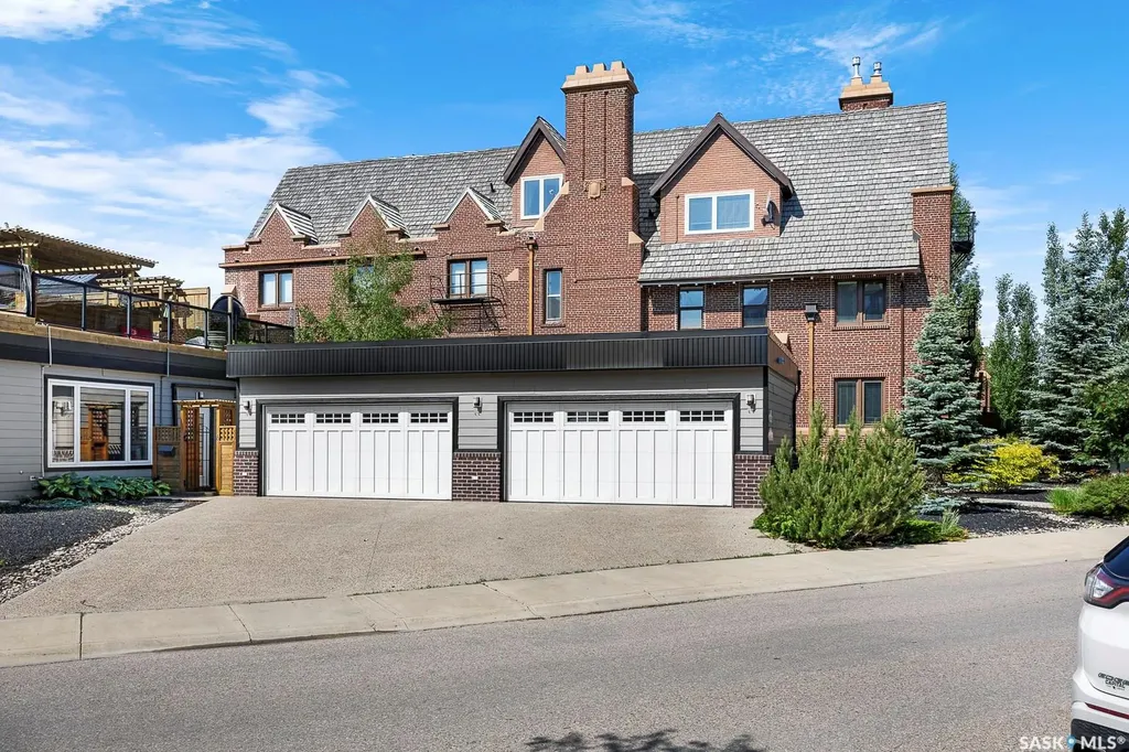 1651 Anson Road Regina SK S4P 1B8