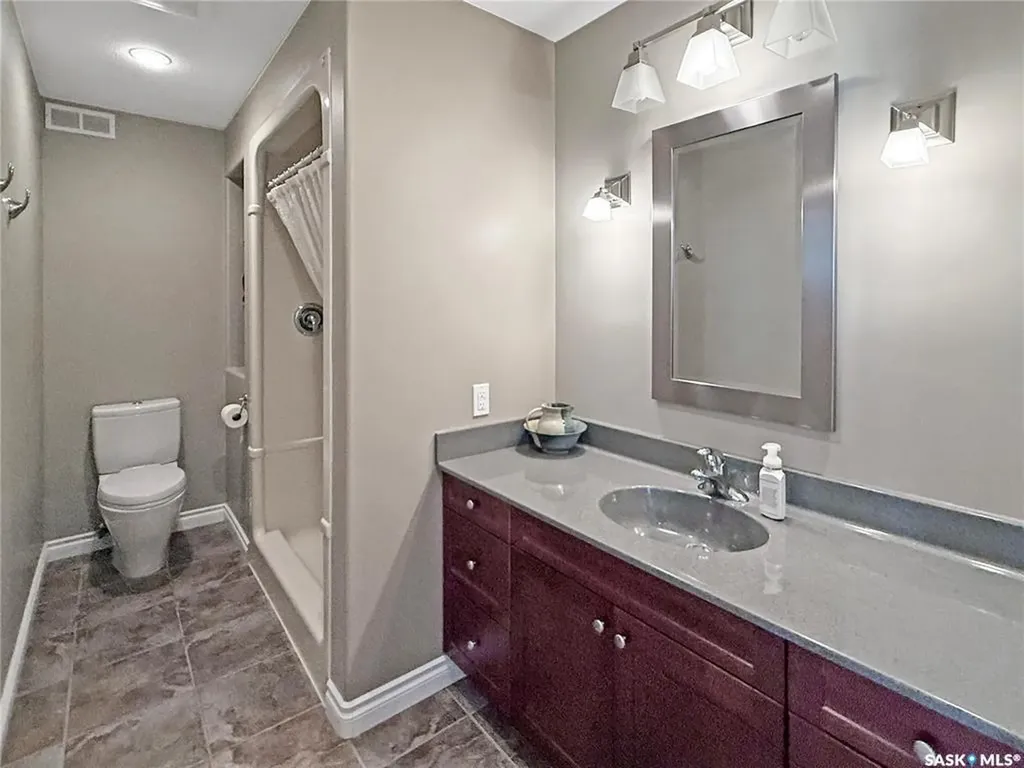 3 Karen Place Candle Lake SK S0J 3E0