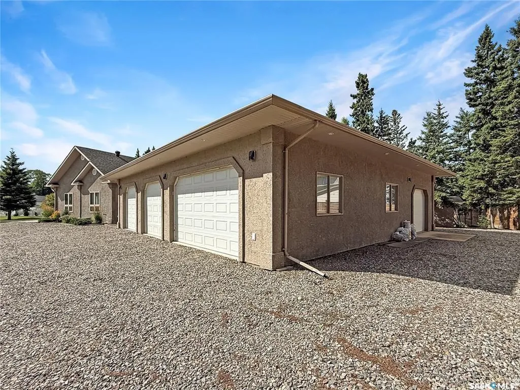 3 Karen Place Candle Lake SK S0J 3E0