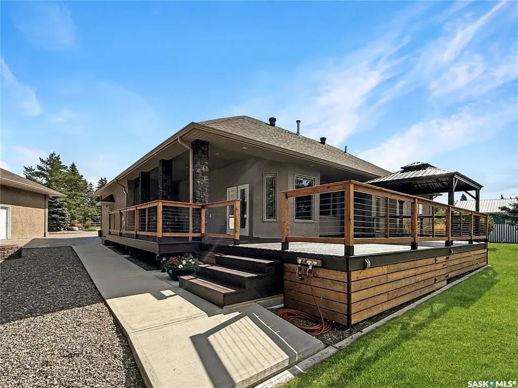 3 Karen Place Candle Lake SK S0J 3E0